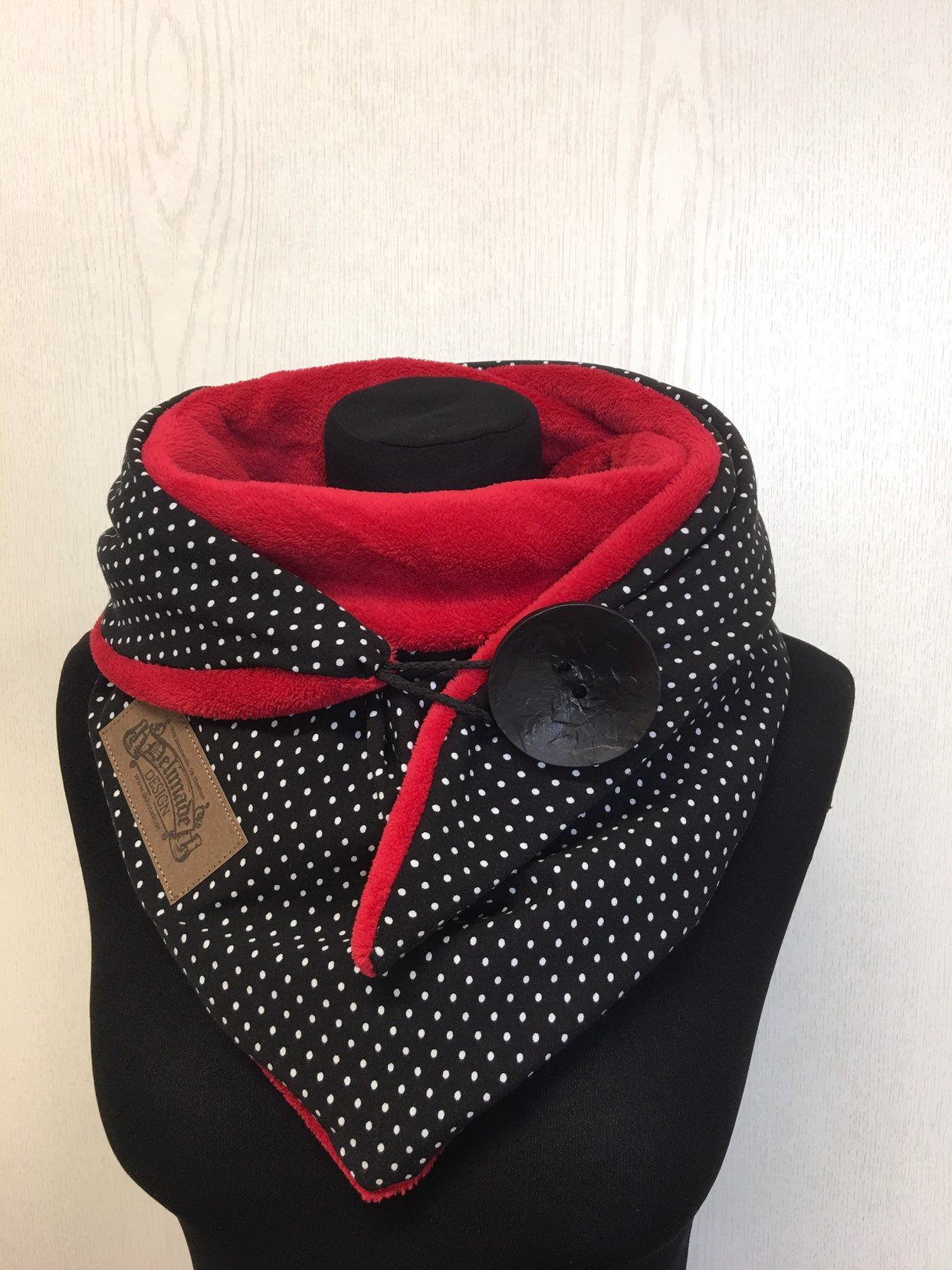 Wickelschal Mit Knopf Punkte Kuschlig Weich Und Warm Fleece Dreieckstuch Damen Schal Von Delimade/Geschenk von Delimade