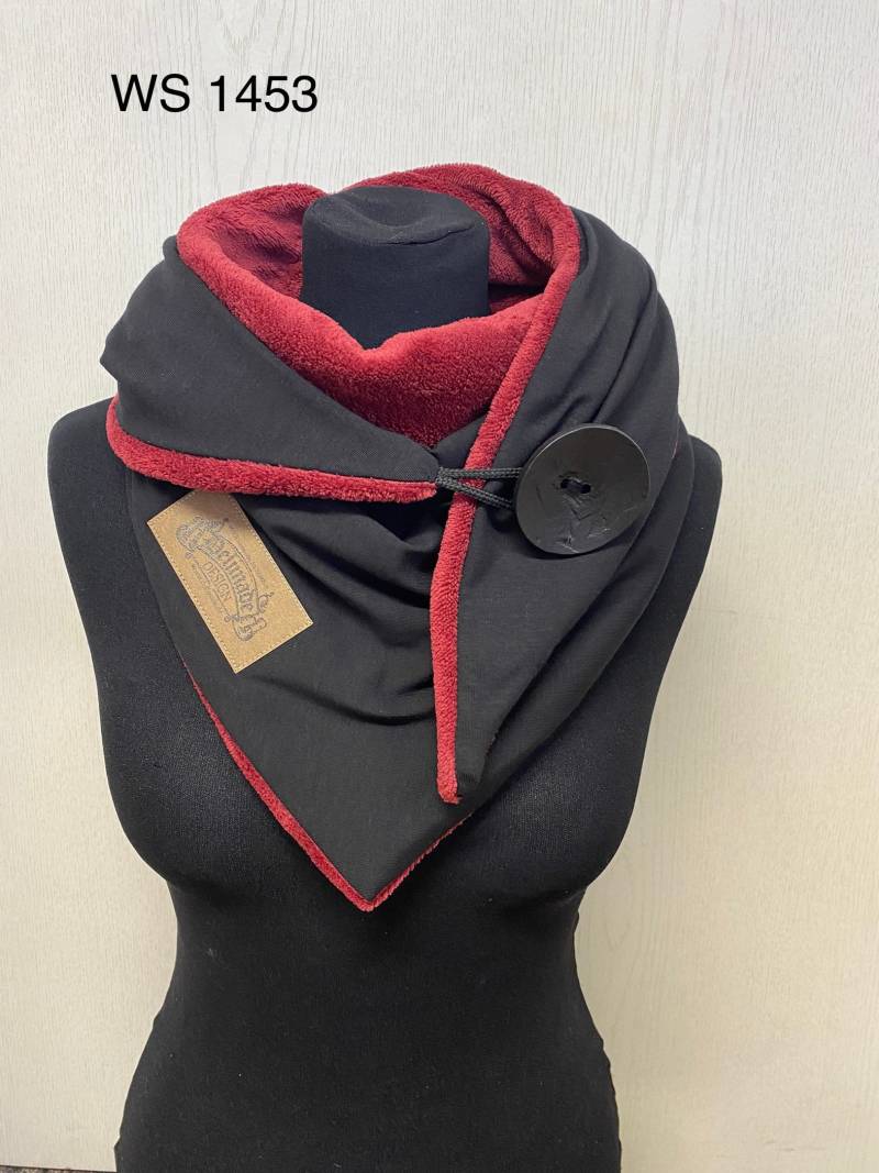 Wickelschal Schwarz Mit Knopf Fleece Weinrot Von Delimade Geschenk Weihnachten Schal Dreieckstuch Damen von Delimade