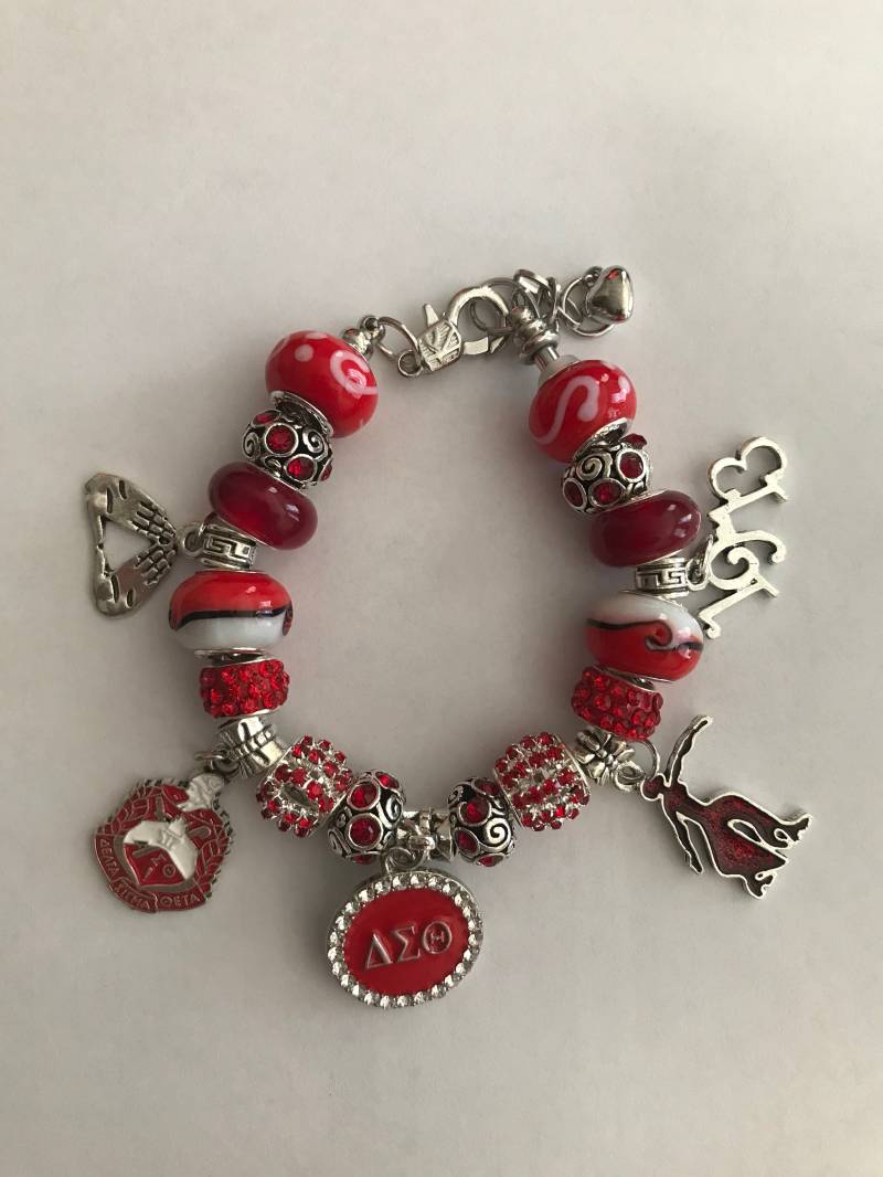 Delta-Signatur-Theta-Bettelarmband von DeltaSigmaTheta4U