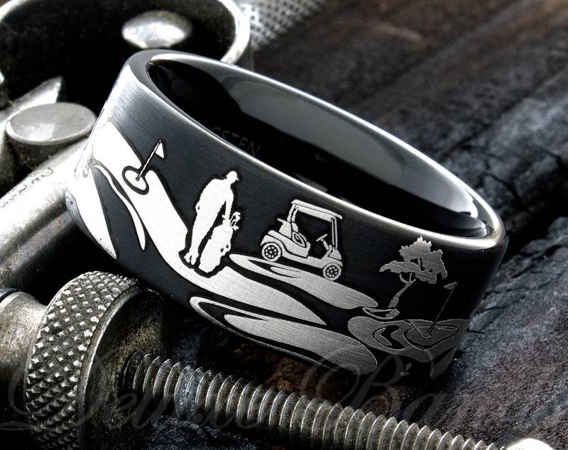 Herren Wolfram Band - Ehering Golf Ring Individuell Gravierter Personalisiert von DeluxeBands