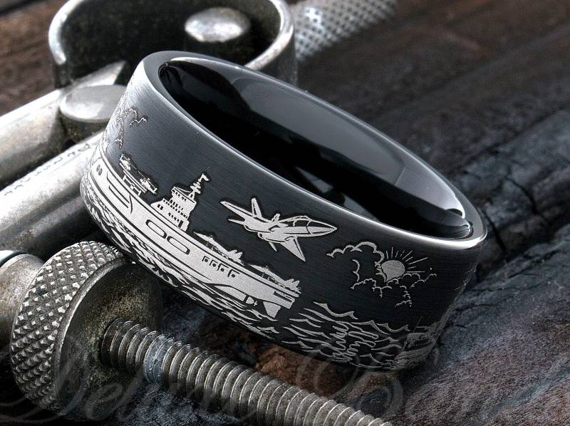 Wolfram Gravierte Band - Schwarzer Ring Militärring Herren Ehering Freundschaftsring Versprechen Carbide von DeluxeBands