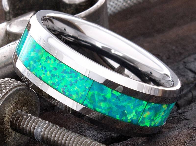 Wolfram Opal Ring - Ehering Herren Birthstone Gravierter von DeluxeBands