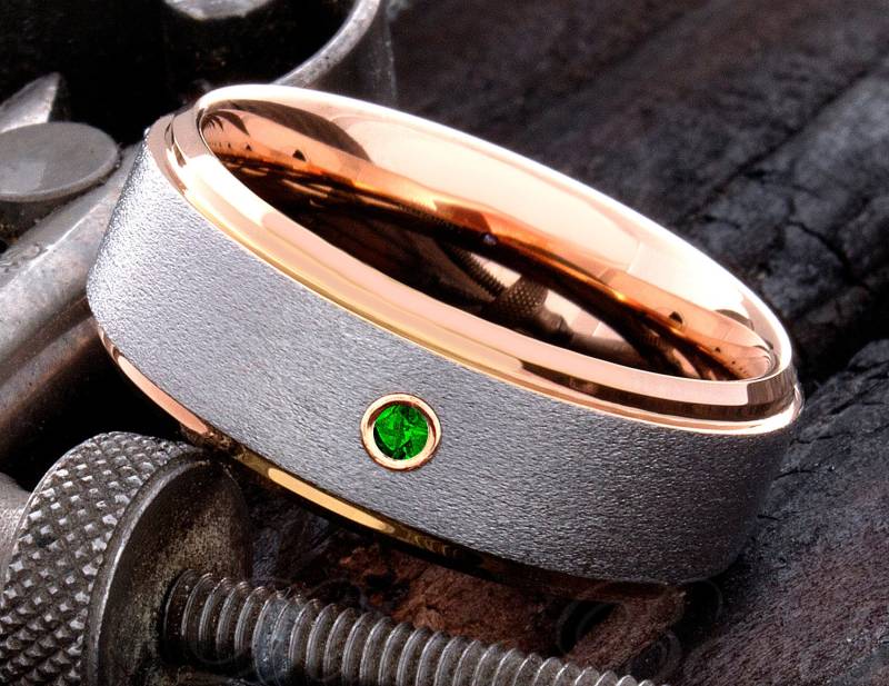Wolframring Smaragd - Rosegold 8mm Für Herren Ehering Ihn Personalisierter Ring von DeluxeBands