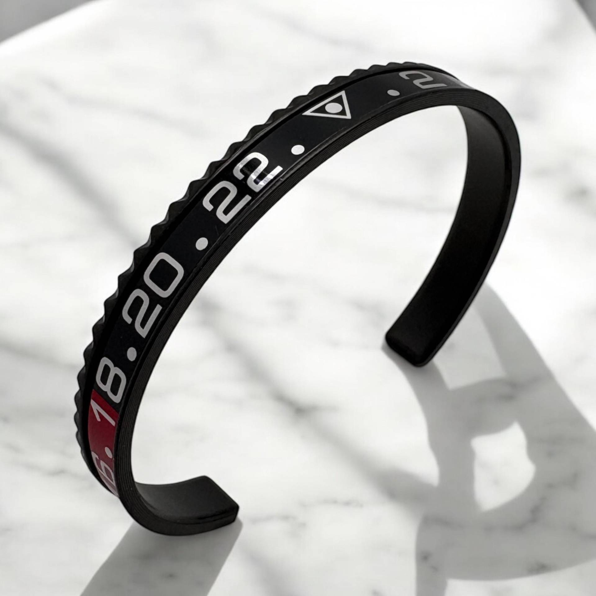 Black Red Gmt Bezel Watch Bracelet Wristband, Stainless Steel Cuff, Accessory, Bezel, Gift For Him Collector von DeluxeJewelleryDE
