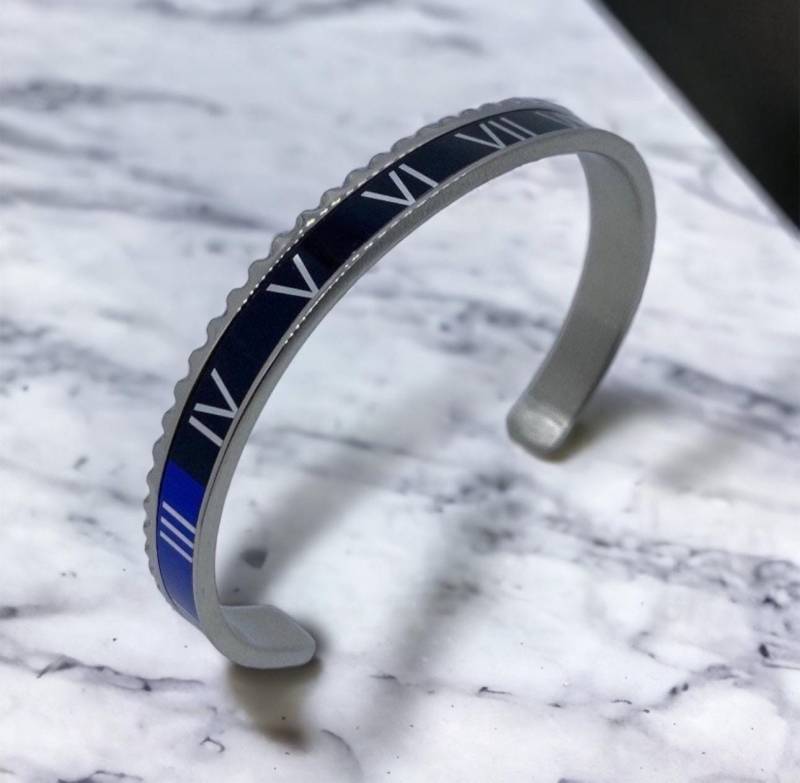 Gmt Roman Blue Black Bezel Watch Bracelet Wristband, Steel Cuff, Accessory, Bezel, Gift For Him Collector Watch Enthusiast Gmt Roman Blue Black Bezel Watch Bracelet Wristband, Steel Cuff, Accessory, Bezel, Gift For Him Collector Watch Enthusiast von DeluxeJewelleryDE