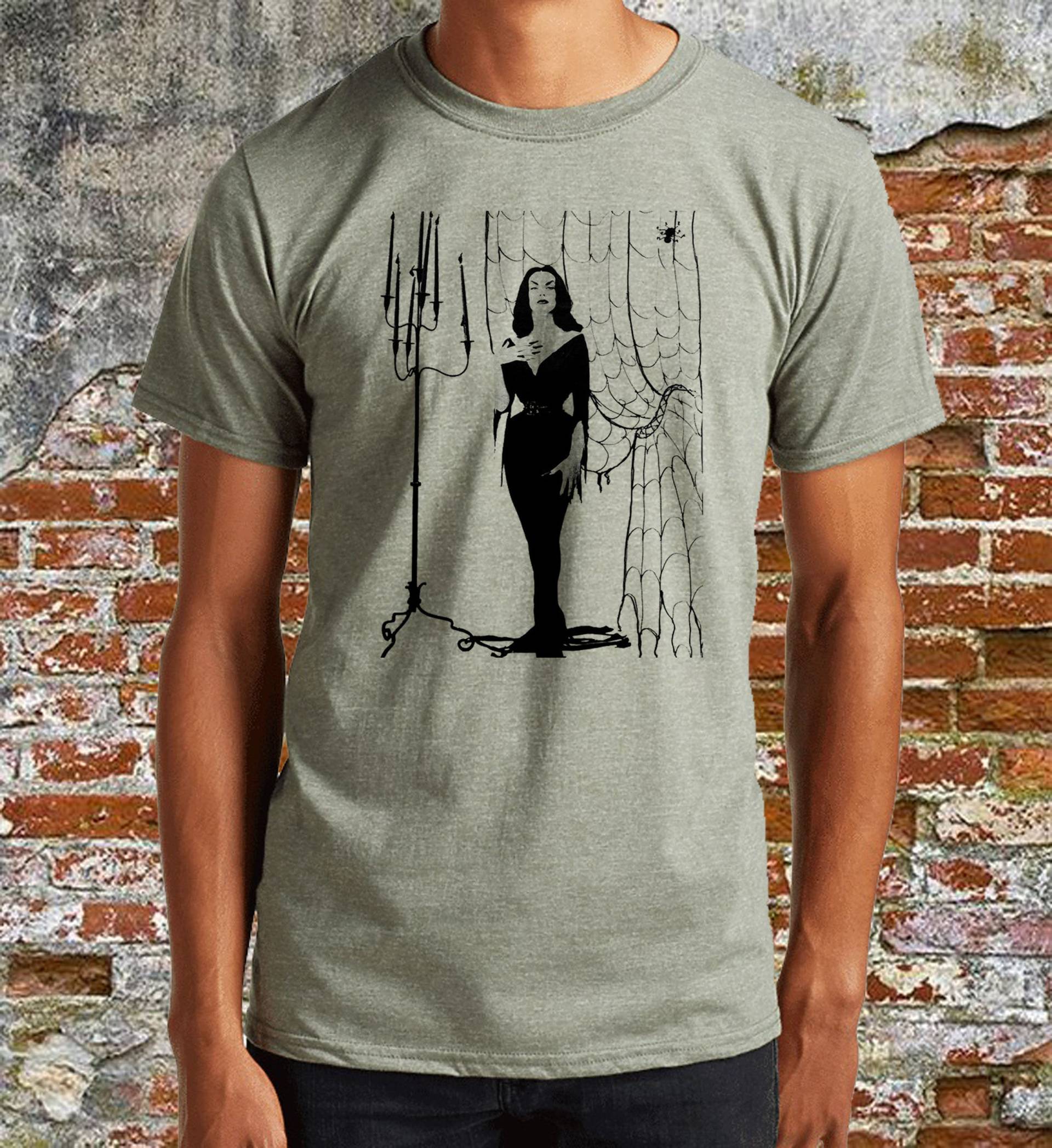 Vampira Vintage Design T-Shirt Vampira Vintage Design T-Shirt von Deluxesoultees