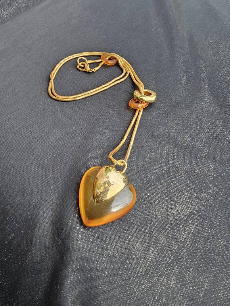 Vintage Bernstein Kette Anhänger Lamg von DemDemShop