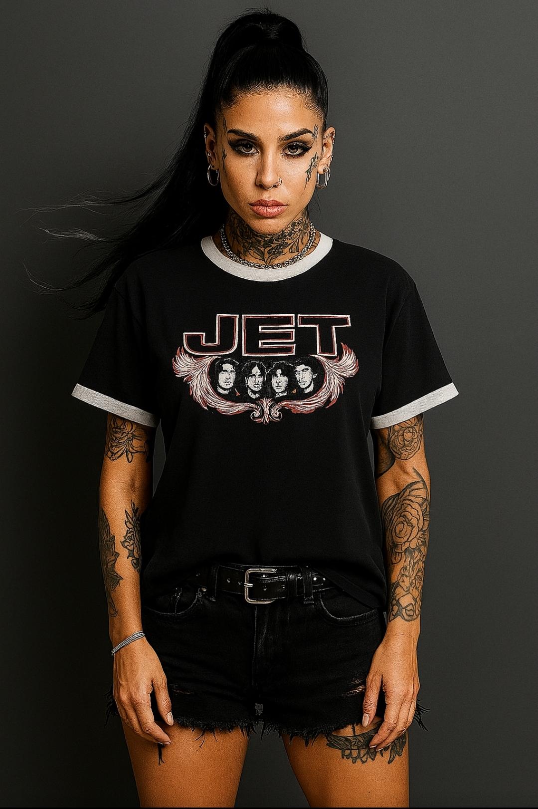 Jet Vintage Band T-Shirt Musik-T-Shirt Abgenutzt Zerrissene Distressed Faded Ringer Tshirt Merchandise 90Er Jahre Retro-Ikone Rocker Unisex Jet Vintage Band T-Shirt Musik-T-Shirt Abgenutzt Zerrissene Distressed Faded Ringer Tshirt Merchandise 90Er Jahre Retro-Ikone Rocker Unisex von DemonMachineVintage