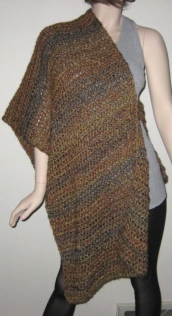 Selbstgesponnener Gebetsschal in Der Farbe Vintage von DeniseBlack