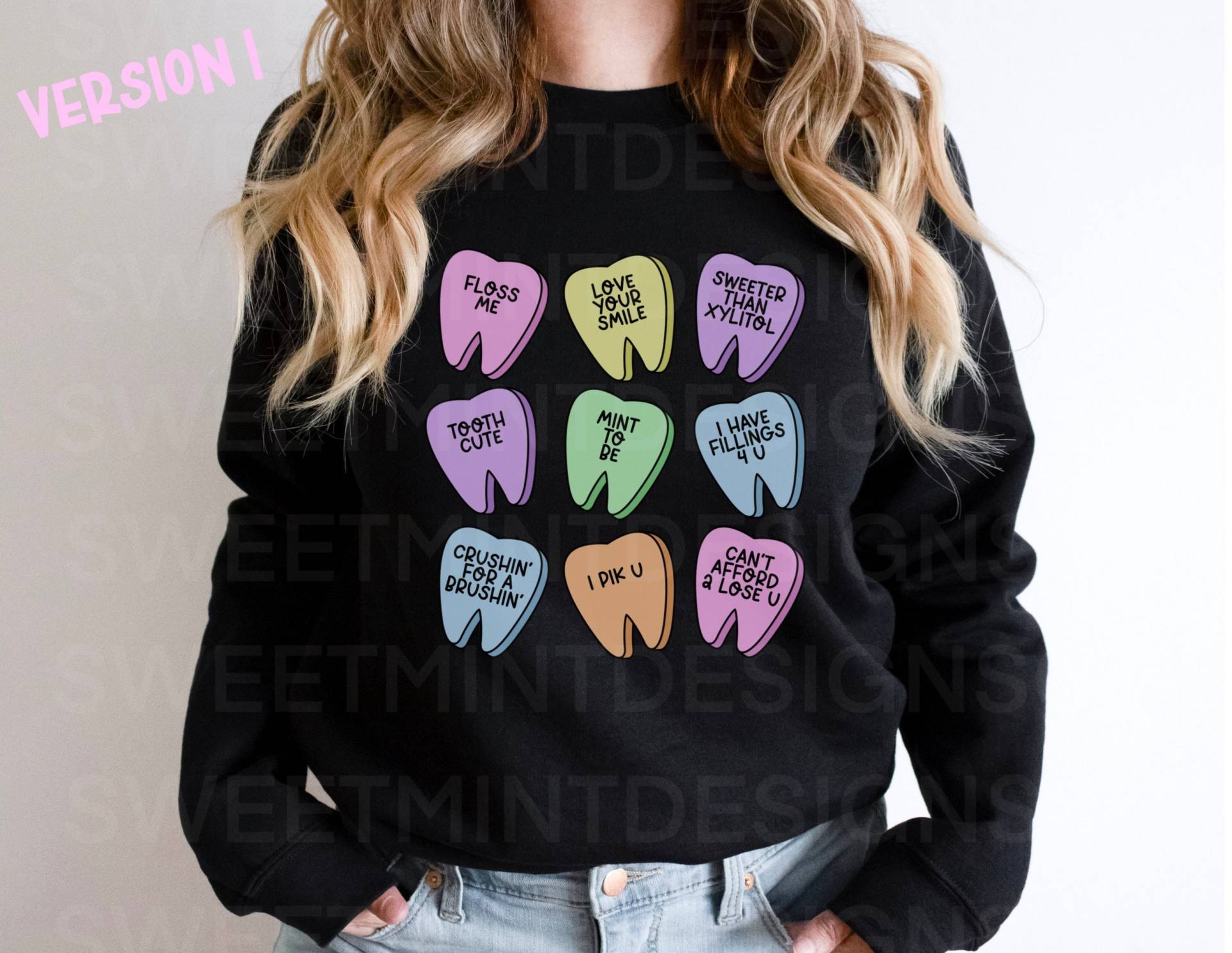 Dental Valentines Day Sweatshirt, Hygienist, Zähne, Zahnarzt, Rdh, Dentalassistentin, Zahnschule, Student, Hygiene Dental Valentines Day Sweatshirt, Hygienist, Zähne, Zahnarzt, Rdh, Dentalassistentin, Zahnschule, Student, Hygiene von Dentish