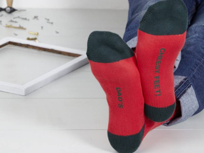 Personalisierte Rote & Grüne Socken Für Papa Benutzerdefinierte Text Geschenk Personalisierte Rote & Grüne Socken Für Papa Benutzerdefinierte Text Geschenk von DepartmentOfGifting