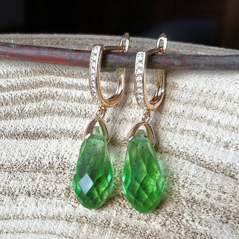 Ohrringe Colorful Crystals Tropfen Aus Grünem Zirkonia von DerKleinePharaoh