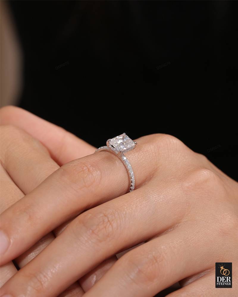 2.08 Emerlad Cut Engagement Ring| Lab Grown Diamond Promise Ring For Her| Gold Ring | Statement |Solitair von DerSteiner