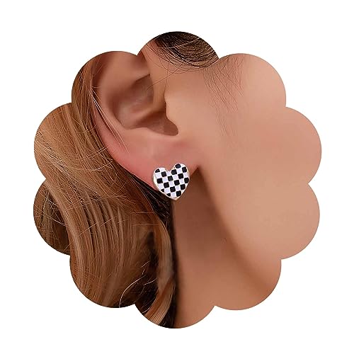 Dervivea Boho Schwarz Weiß Herz Ohrringe Herz Schachbrett Ohrringe Schwarz Weiß Emaille Schachbrett Ohrringe Retro Acryl Herz Ohrstecker Ohrringe Herz Liebe Ohrringe Schmuck Für Frauen Und Mädchen von Dervivea