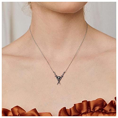 Dervivea Boho Schwarzes Schwert Anhänger Halskette Choker Kristall Herz Anhänger Halskette Onyx Herz Winzige Messer Halsketten Silber Schwert Halskette Kettenschmuck Für Frauen Und Mädchen von Dervivea