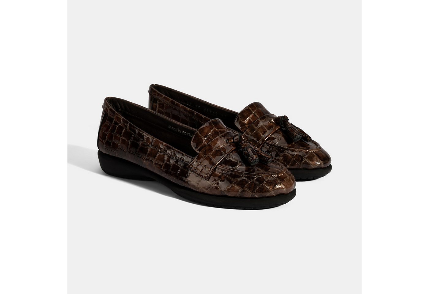 Desa Desa Damen-Slipper – Obermaterial aus Lackleder, Quastenverzierung, zu Loafer von Desa