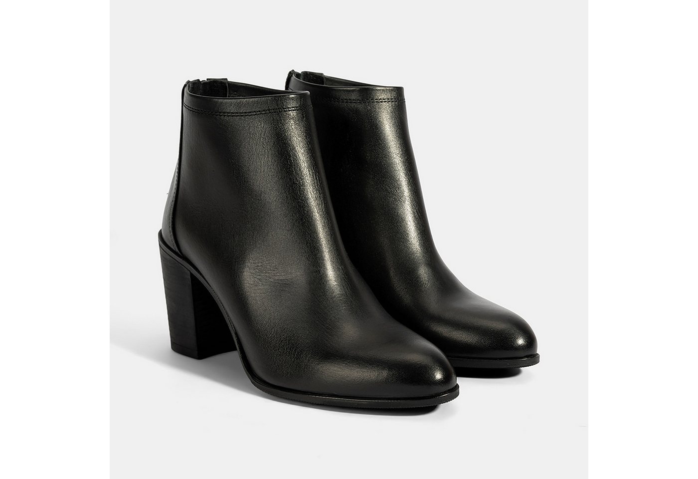 Desa Desa Damenstiefel – Obermaterial aus Leder, Reißverschluss, Blockabsat Stiefel von Desa