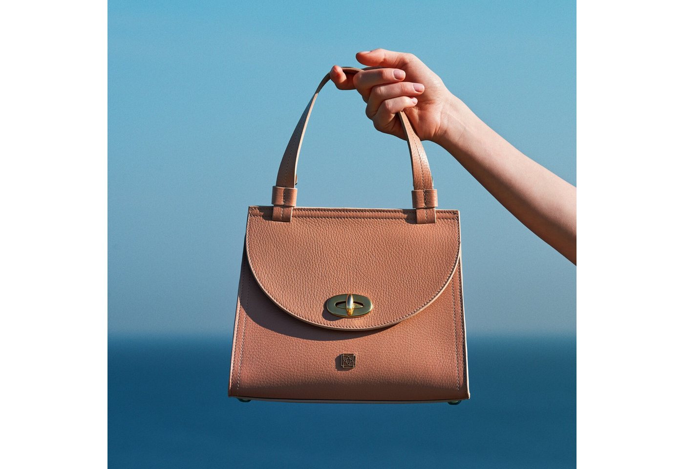 Desa Handtasche Damen-Lederhandtasche – Reißverschluss, langer Riemen, Polyesterfutte von Desa