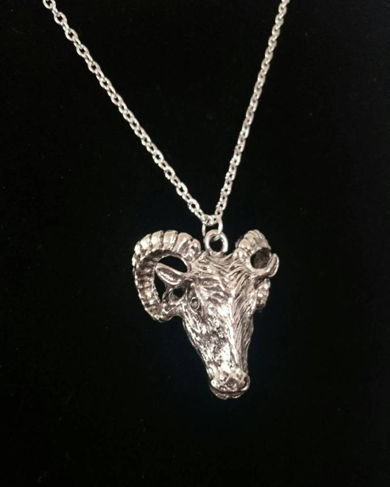 Ziege Widder Kopf Silber Ton Oder Schwarz Metall Charme Halskette Anhänger Amulett Tier Okkulten Pagan Goth Gothic Black Phillip Edelstahl Kette von DesdemonaAus