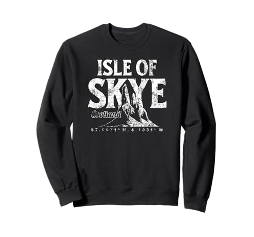 Isle of Skye Scotland Old Man of Storr Koordinaten Aged Sweatshirt Isle of Skye Scotland Old Man of Storr Koordinaten Aged Sweatshirt von Desert Merch Isle of Skye Scotland Shop