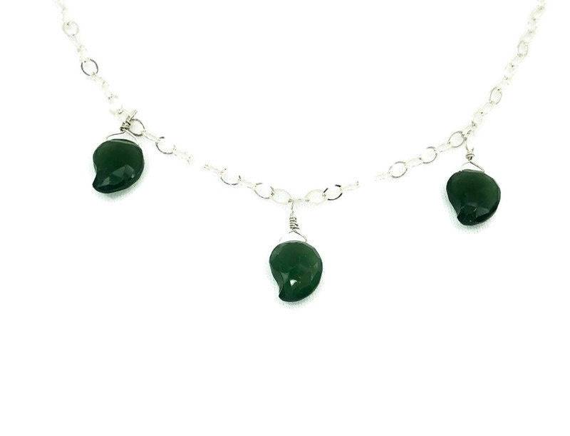 Grüne Serpentin Sterling Silber Kette Halskette von DesertJewelsandRagz