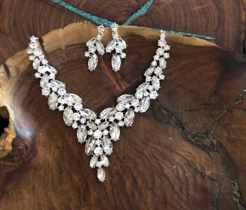 Braut Strass Halskette Set, Klare Kristall Und Ohrringe Prom Festzug Set von DesertRoseDesigns10