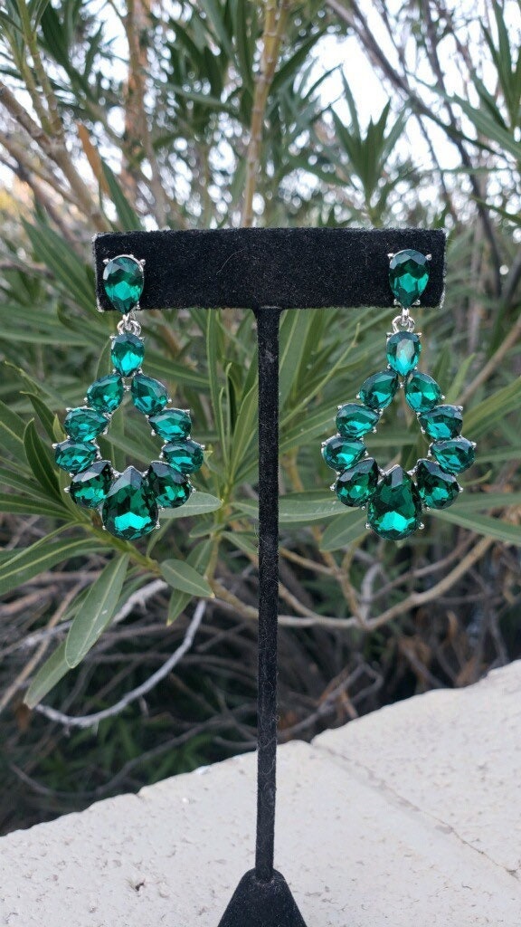 Smaragd Kristall-Ohrringe, Grüne Braut-Clips, Smaragd-Ohrringe von DesertRoseDesigns10