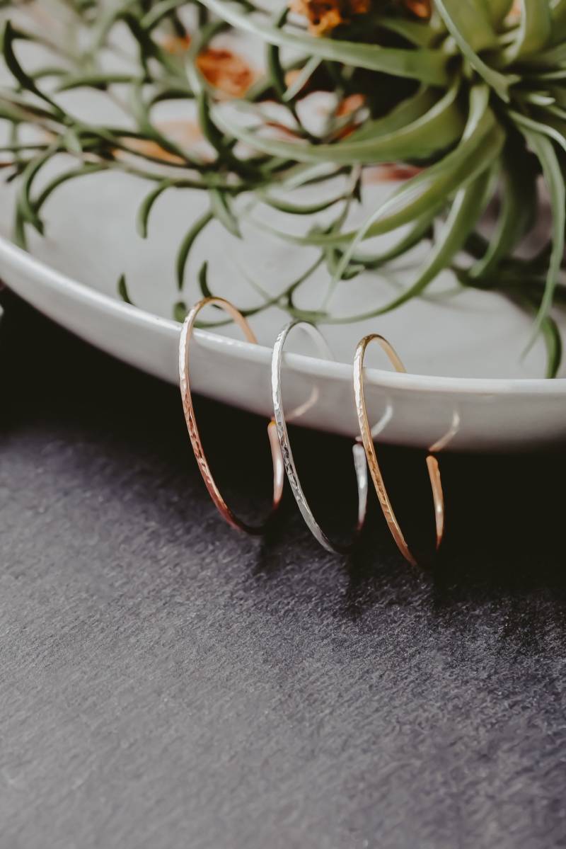 Gehämmertes Makramee Armband Set Aus Gemischtem Metall Sterling Silber, Rose & Gelb Gold Vergoldet von DesertStudio
