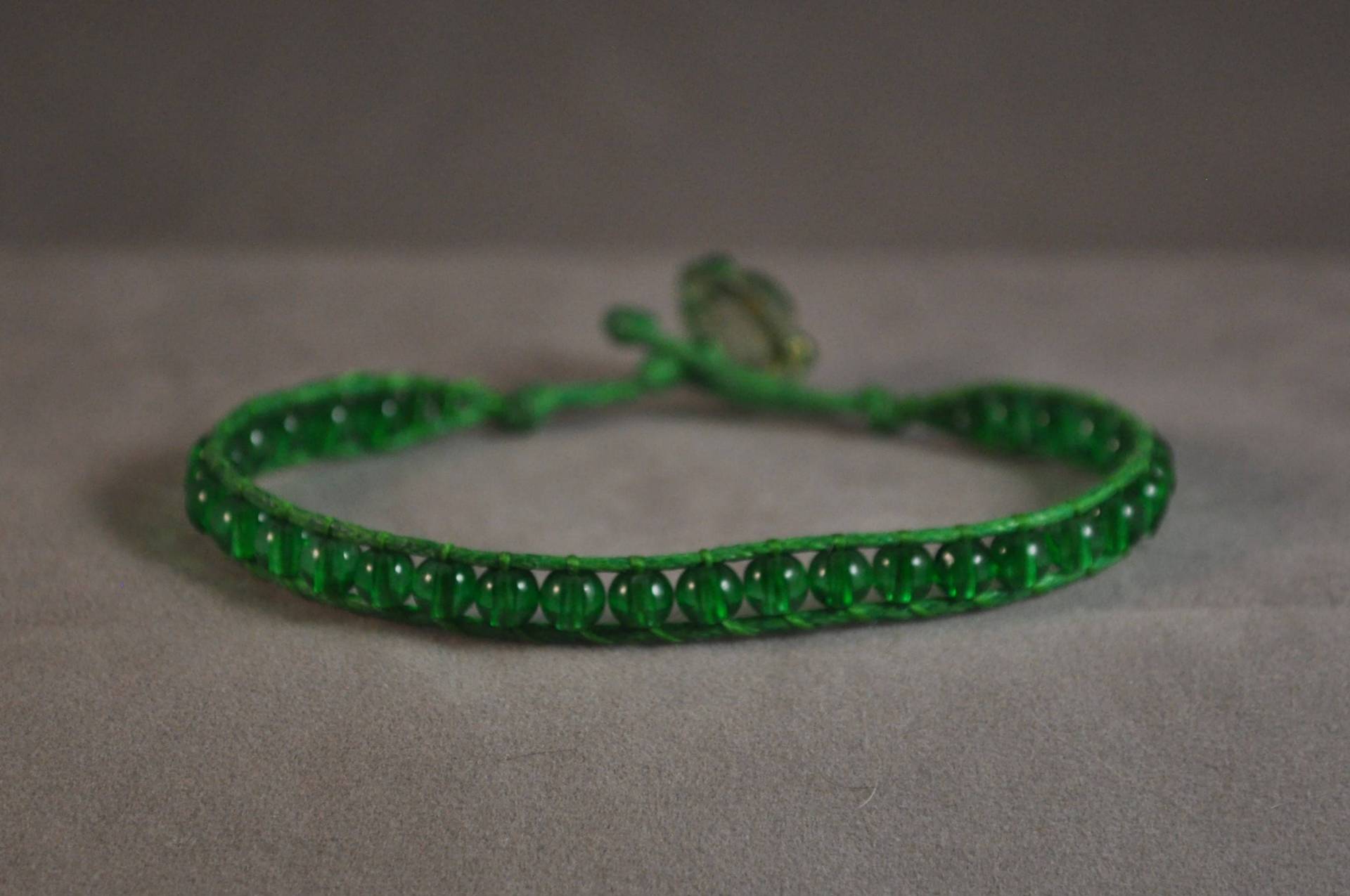 Grüne Perlen Armband Grüne Perlen Armband von DesertUnicornDesigns