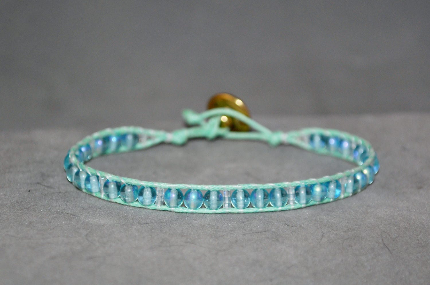 Minze Und Eisblau Perlen Armband Minze Und Eisblau Perlen Armband von DesertUnicornDesigns