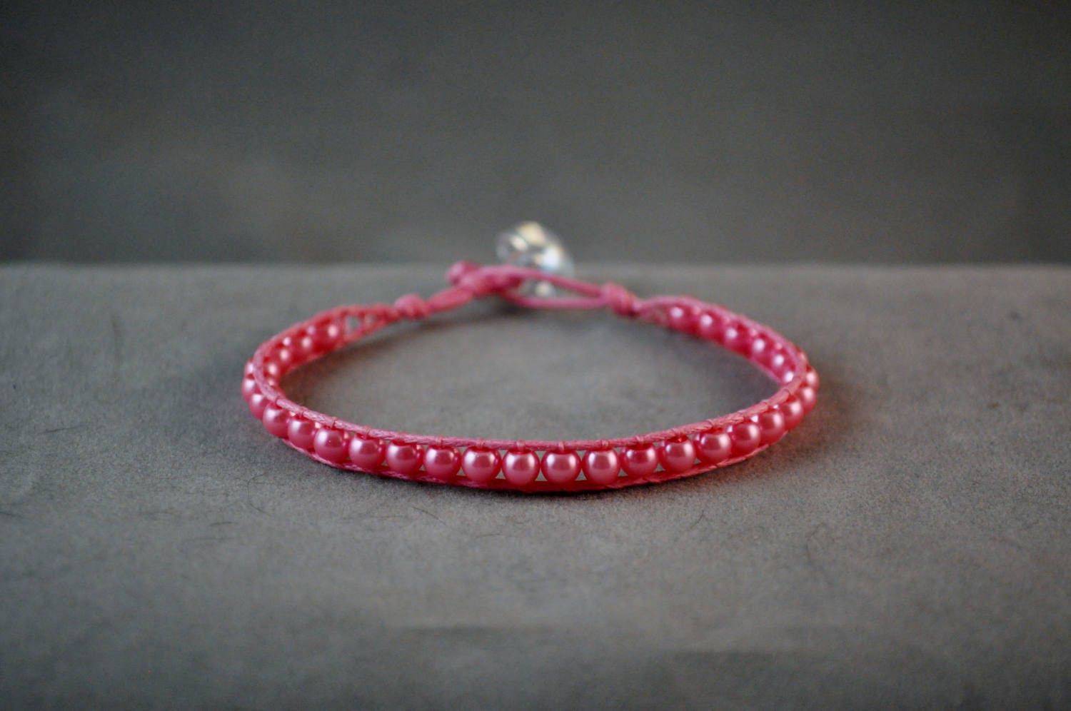 Rosa Perlen Armband Rosa Perlen Armband von DesertUnicornDesigns
