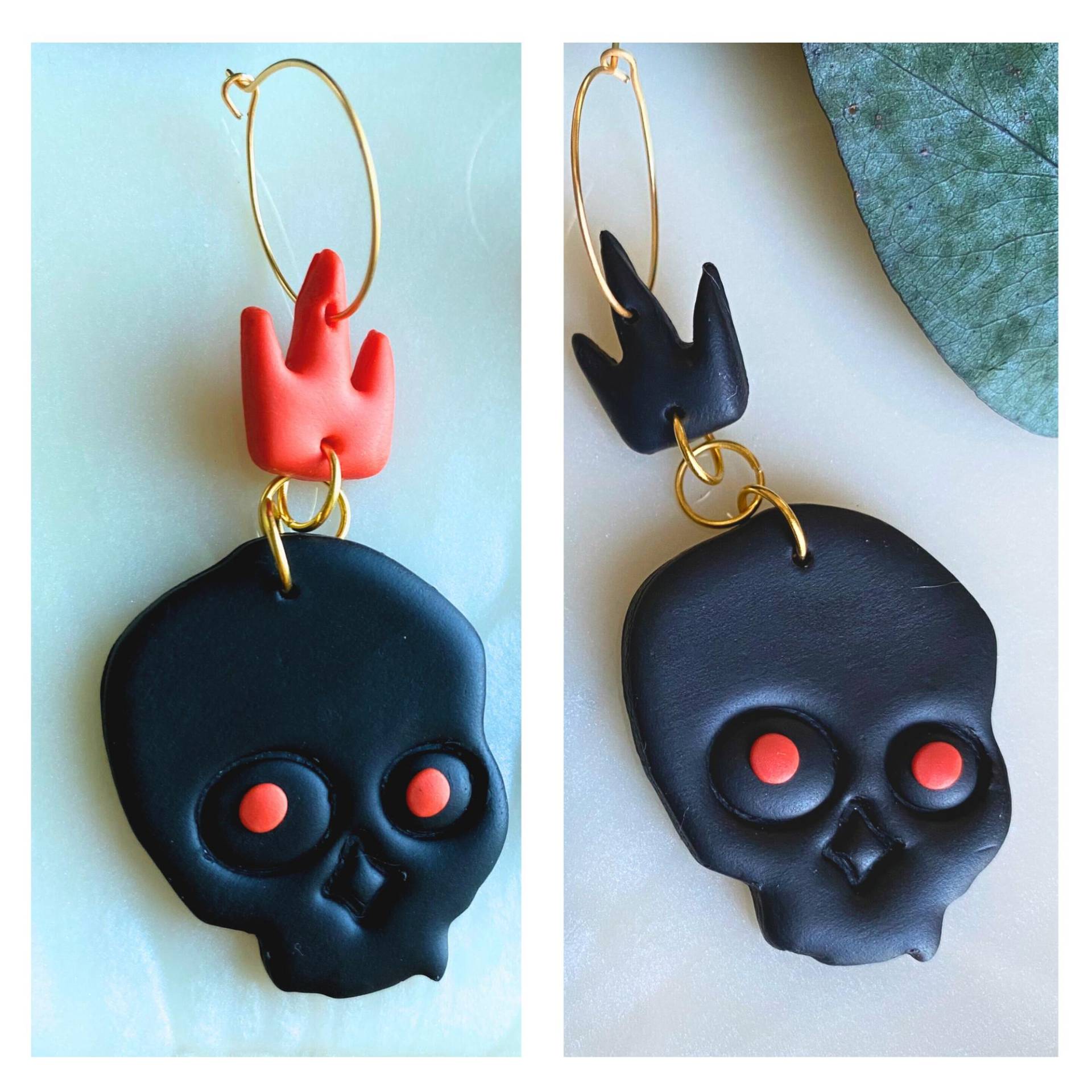 Totenkopf Ohrringe Erforsche Minimalismus Und Herbst Verzauberung Mit Unseren Einzigartigen Leichten Halloween Ohrringen Aus Polymer Clay Totenkopf Ohrringe Erforsche Minimalismus Und Herbst Verzauberung Mit Unseren Einzigartigen Leichten Halloween Ohrringen Aus Polymer Clay von DesignAdaStudio