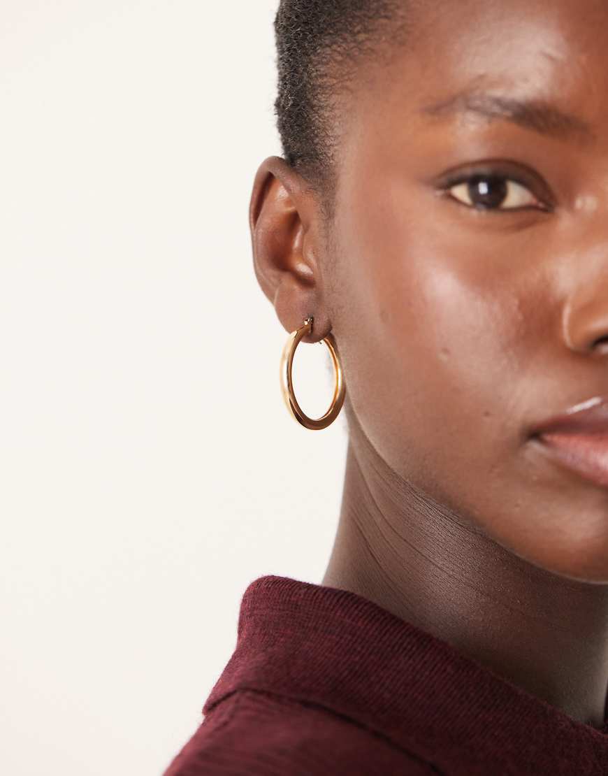 DesignB London - Creolen in Goldoptik, 33 mm-Goldfarben von DesignB London