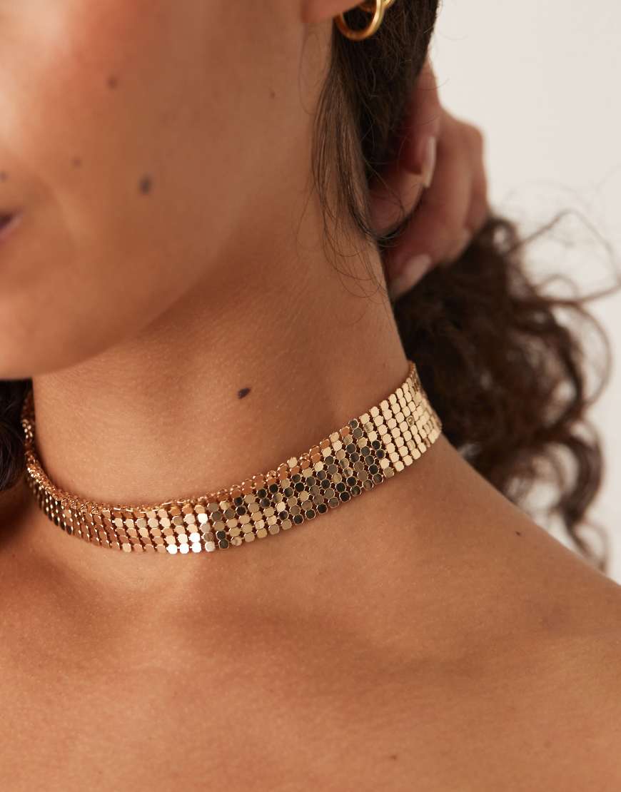 DesignB London - Goldfarbene Choker-Halskette mit Netzmuster von DesignB London