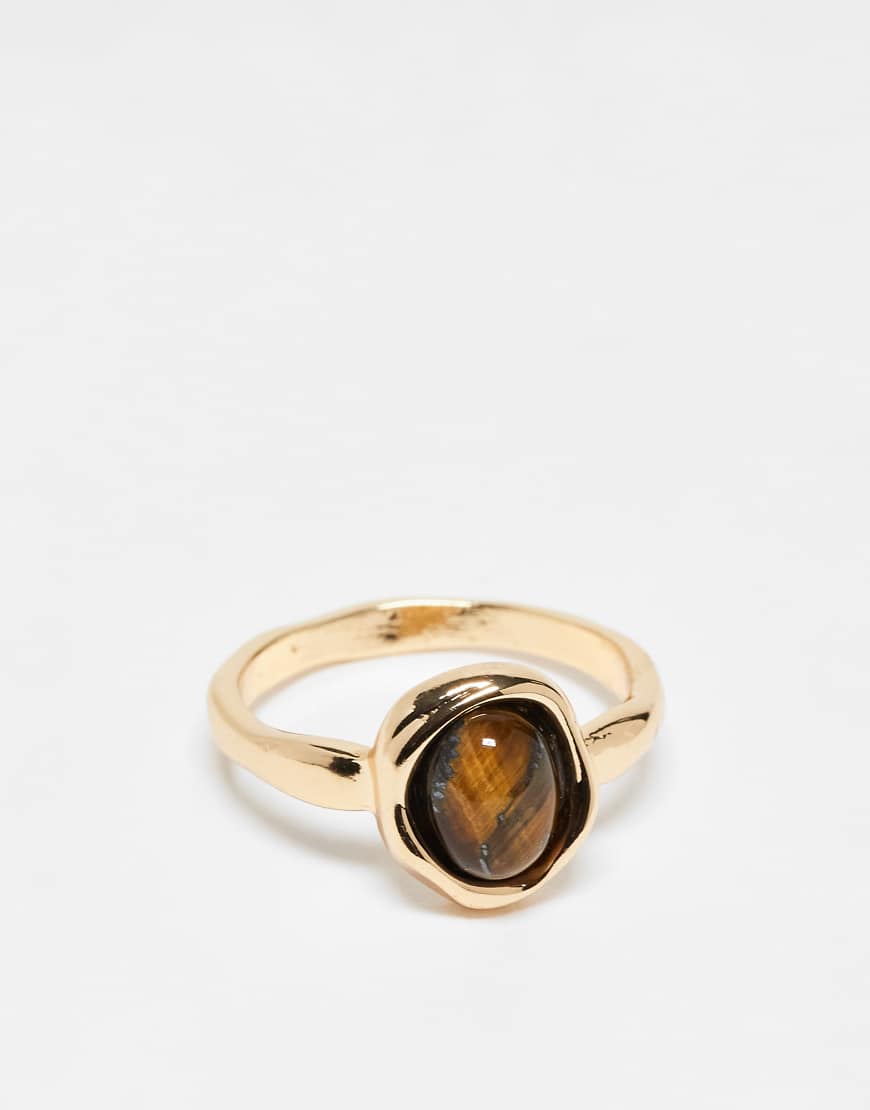 DesignB London - Goldfarbener Ring mit Tigerauge DesignB London - Goldfarbener Ring mit Tigerauge von DesignB London