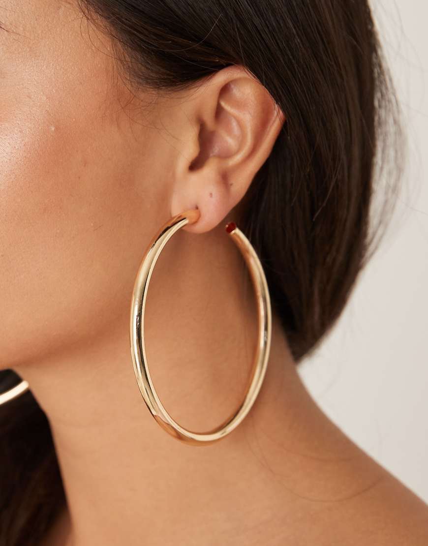 DesignB London - Große Creolen in Goldoptik, 76 mm-Goldfarben von DesignB London