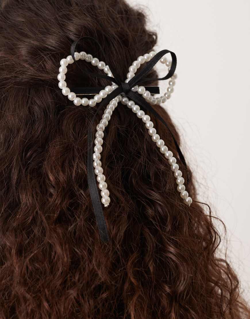 DesignB London - Haarschleife in Schwarz und mit Perlen von DesignB London
