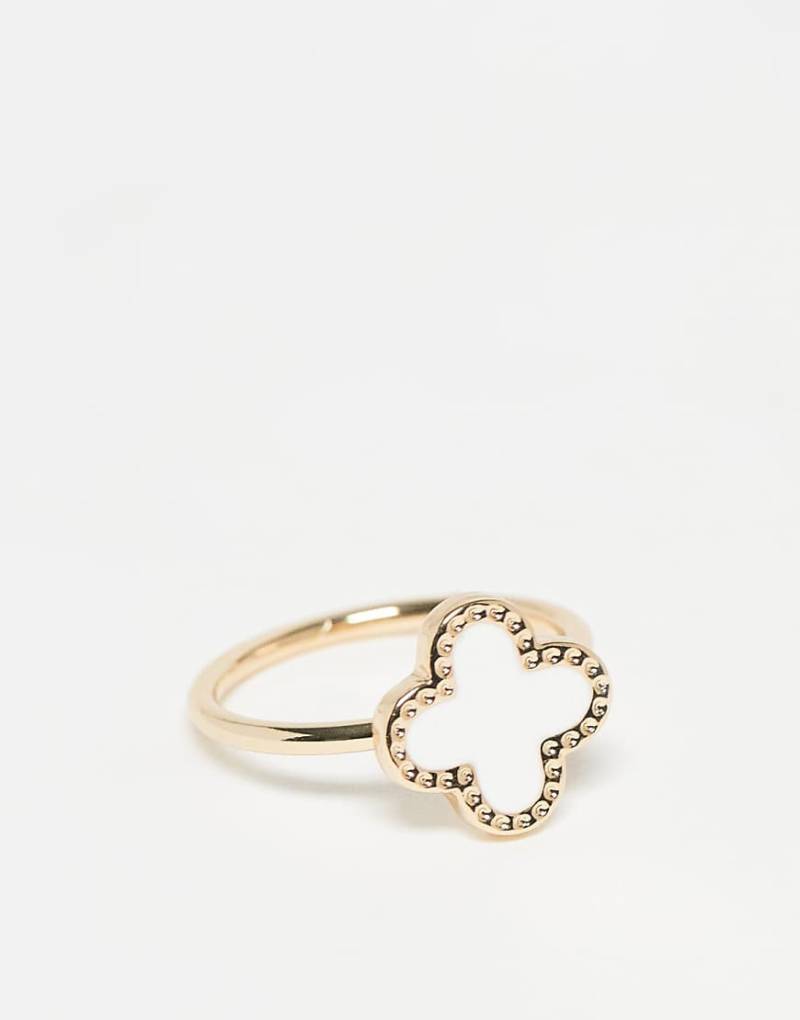 DesignB London - Kleeblattförmiger Ring mit weißer Verzierung von DesignB London