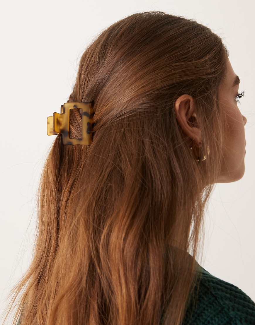 DesignB London - Kleine, eckige Haarklammer in Schildpatt-Optik-Braun von DesignB London