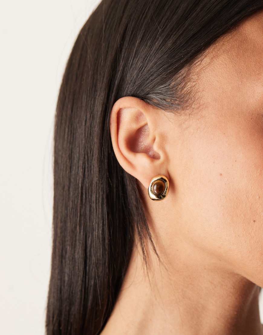 DesignB London - Ohrstecker in Gold-Optik mit Tigerauge-Verzierung-Goldfarben DesignB London - Ohrstecker in Gold-Optik mit Tigerauge-Verzierung-Goldfarben von DesignB London