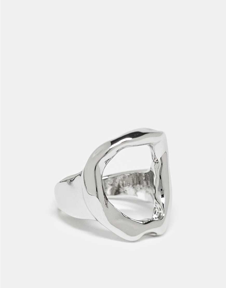 DesignB London - Silberfarbener Ring im geschmolzenem Design von DesignB London