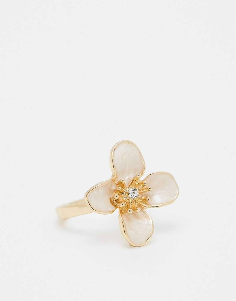 DesignB London - Statement-Ring in Blütenform in Blassrosa und Gold-Goldfarben von DesignB London