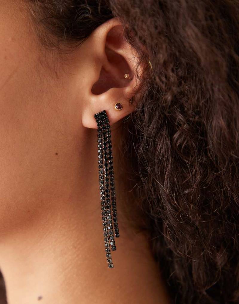 DesignB London - Verzierte Hängeohrringe in Schwarz von DesignB London