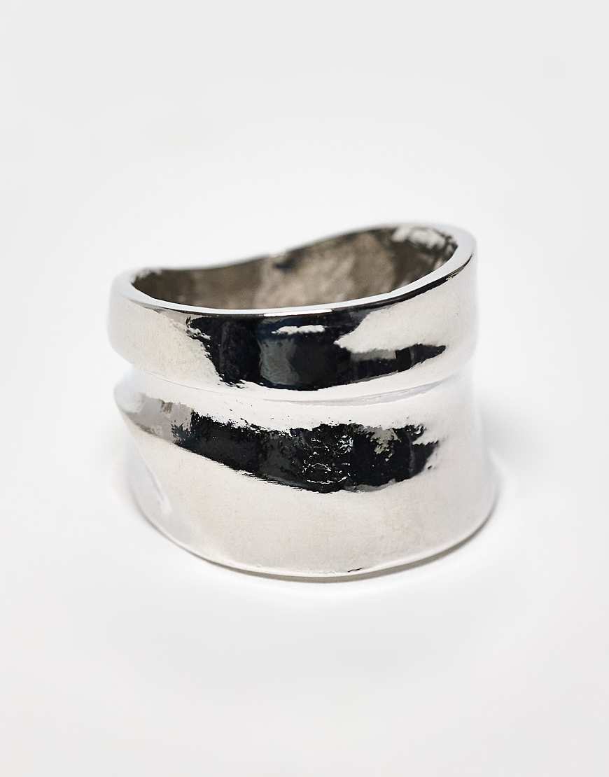 DesignB - Ring in Silber mit geschmolzenem Wickel-Design von DesignB London