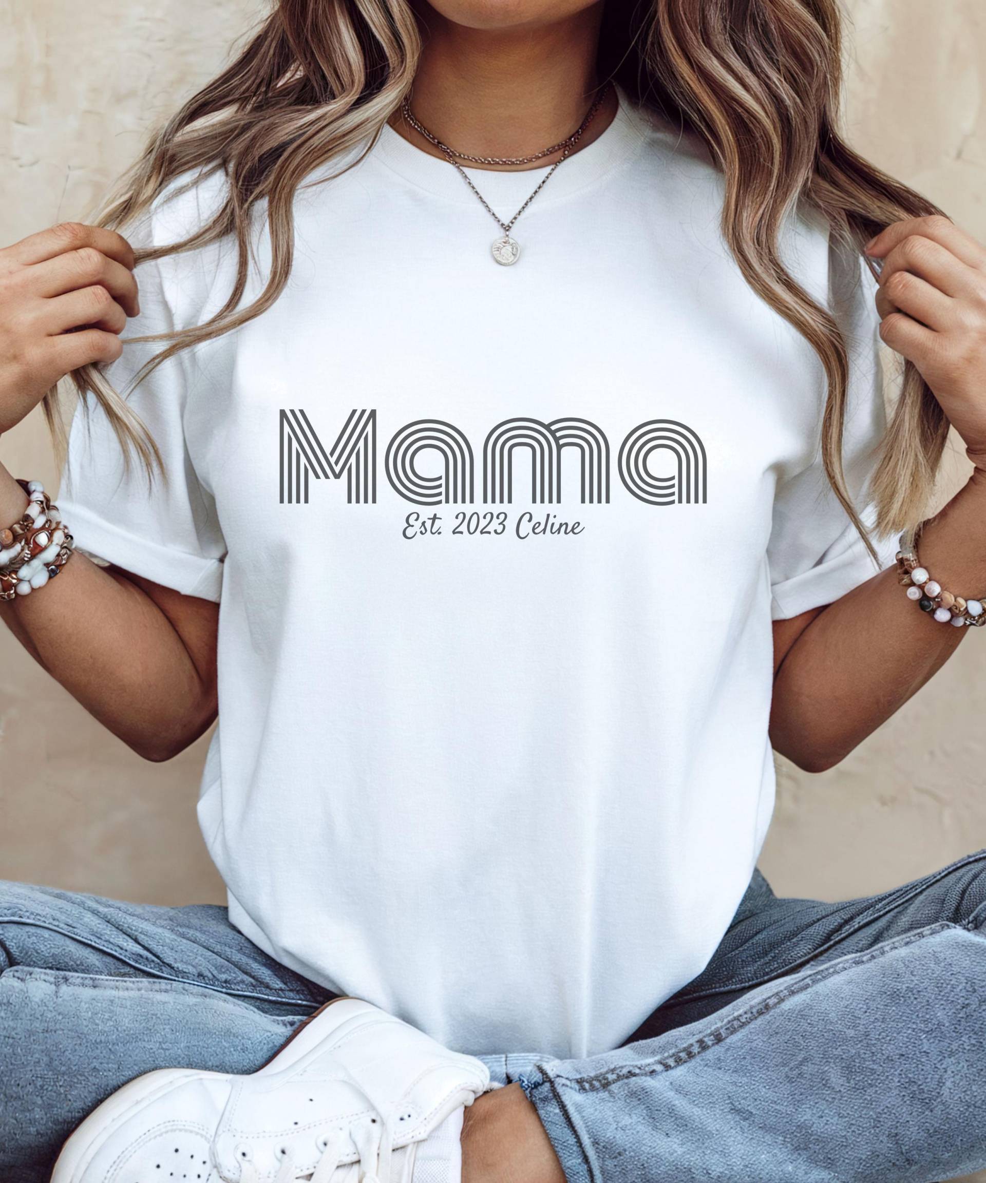 Personalisiertes Mama Pulli, Muttertags Geschenk, Geburtstags Shirt, Valentinstag Geschenk von DesignByCeLi