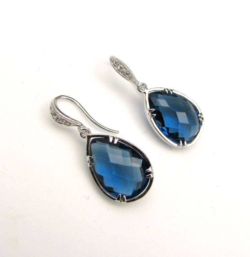 Brautjungfer Ohrringe Hochzeit Braut Party Schmuck Abschlussball Weihnachtsgeschenk Sapphire Marine Blau Kristall Quarz Tropfen Sterling Silber Brautjungfer Ohrringe Hochzeit Braut Party Schmuck Abschlussball Weihnachtsgeschenk Sapphire Marine Blau Kristall Quarz Tropfen Sterling Silber von DesignByKara