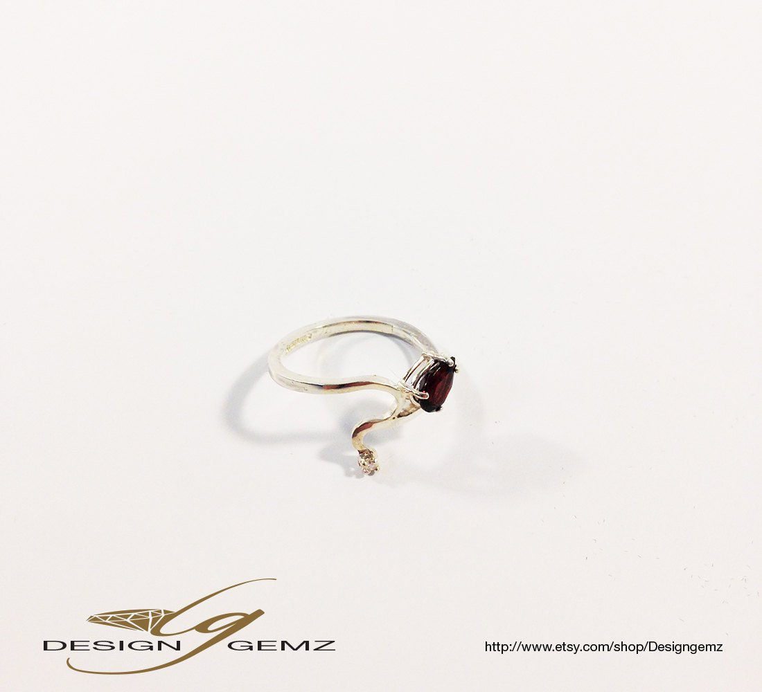 Echter Granat Und Diamant Ring Echter Granat Und Diamant Ring von DesignGemz