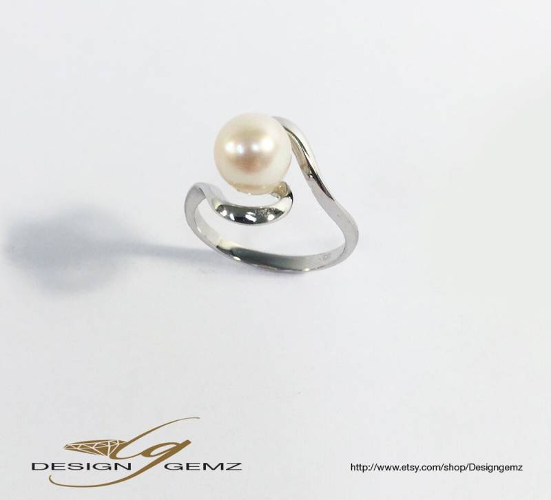 sterling Silber Ring Mit Perle von DesignGemz