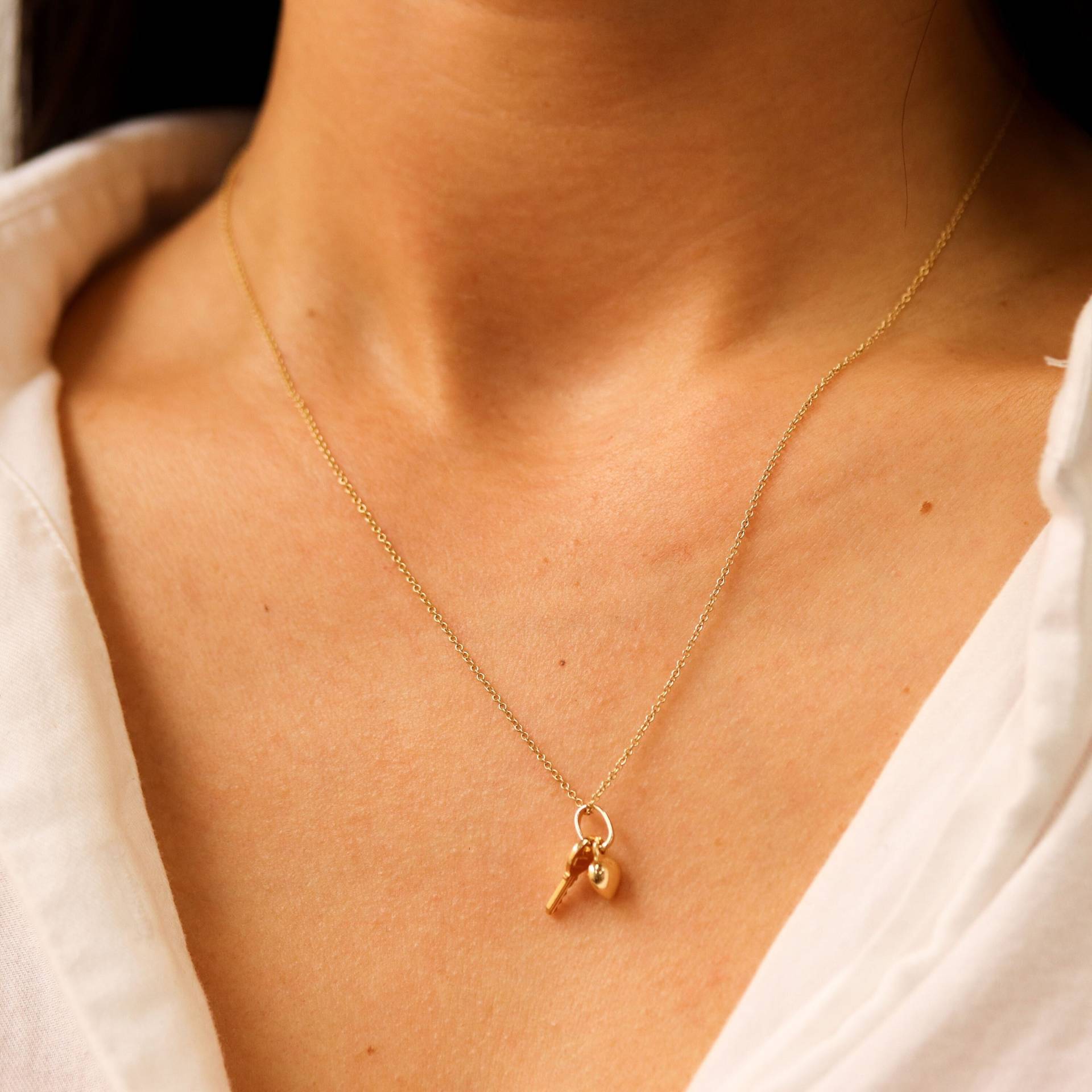 Muttertagsgeschenk, Muttergeschenk, 14K Gold Halskette von DesignGoldJewelry