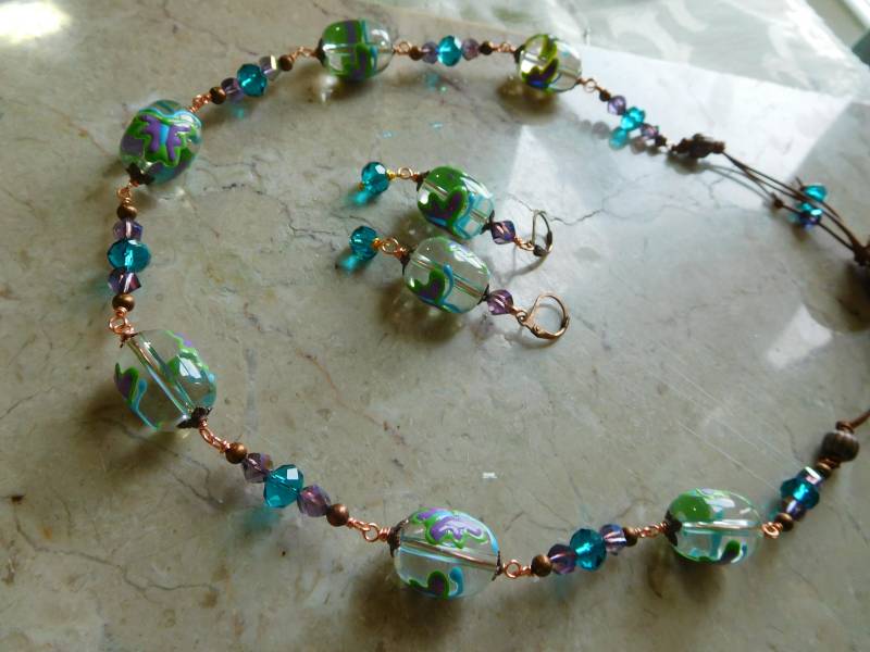 Schmetterling Lampenarbeit Glasperlen Halskette Und Passende Ohrringe Satz. #nbes0100 von DesignImagesLLC